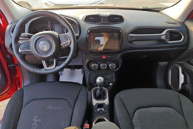 Used Jeep Renegade 2016 1.4T Manual Kinetic Edition
