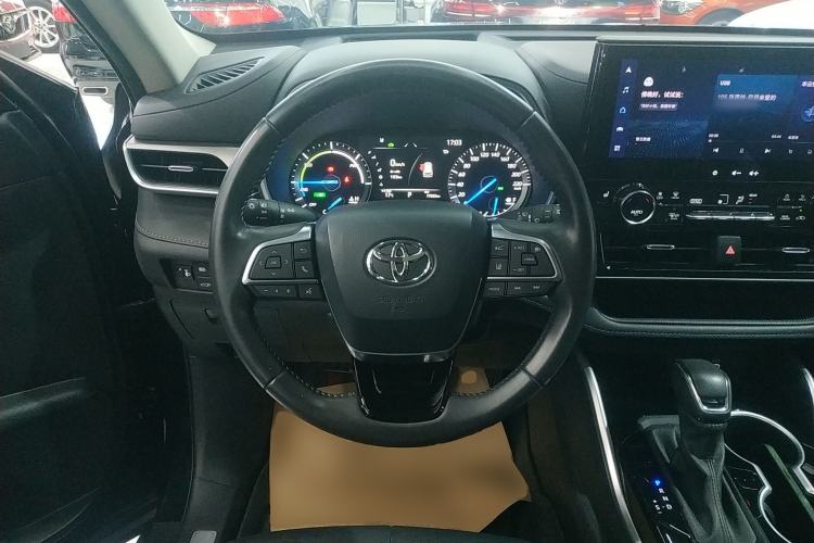 Used Toyota Highlander 2023 2.5L Smart Electric Hybrid Dual-Drive Prestige Version 7 Seats Steering Wheel