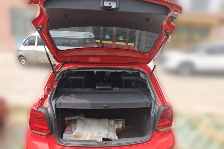 Used Volkswagen Polo 2014 1.4L Automatic Comfort Edition Trunk