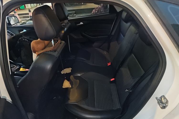 Used Ford Focus 2015 Sedan EcoBoost 180 Automatic Elite Model