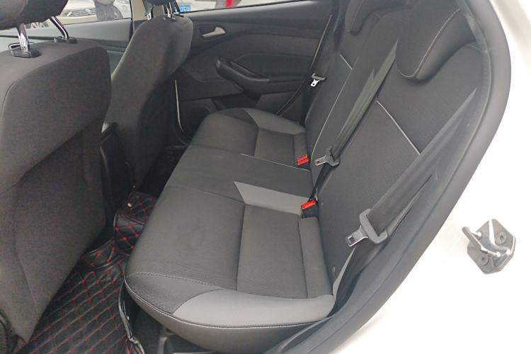 Used Ford Focus 2012 Hatchback 1.6L Automatic Comfort Model
