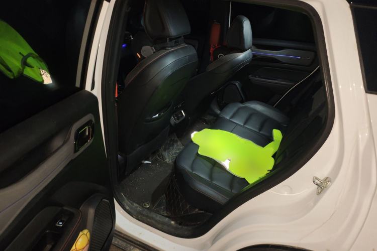 Used Geely Auto Cowboy 2025 1.5TD Fun-Offroad Version Left Rear Seat