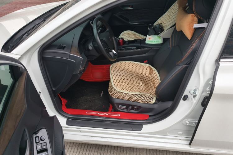 Used Toyota Avalon 2024 2.0L Luxury Edition