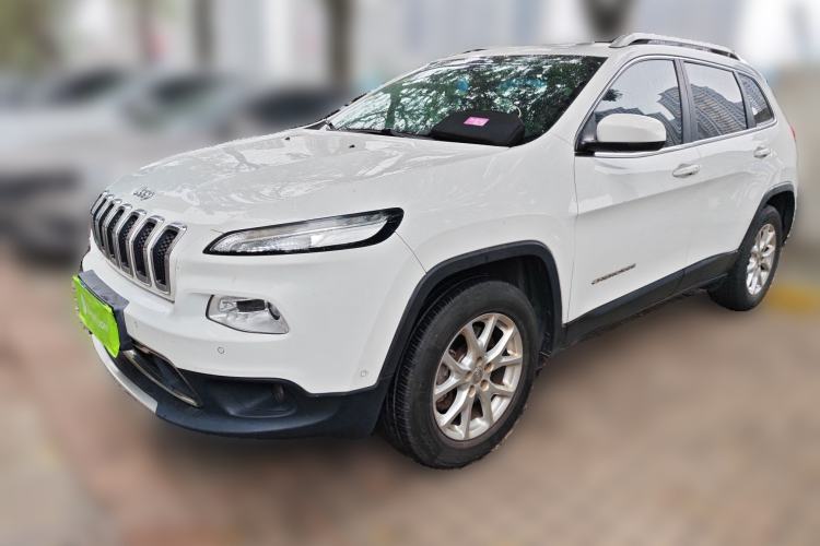 Used Jeep Cherokee 2016 2.4L Professional Smart Version