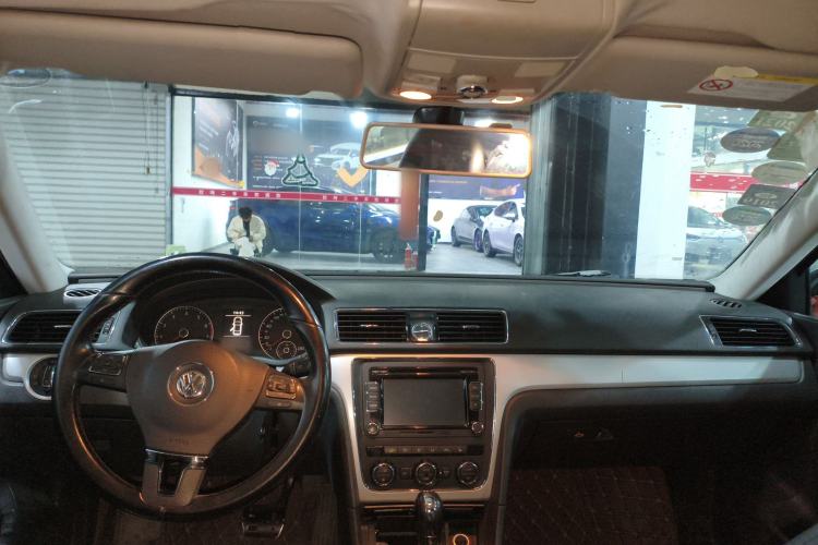 Used Volkswagen Passat 2014 1.8TSI DSG Prestige Edition
