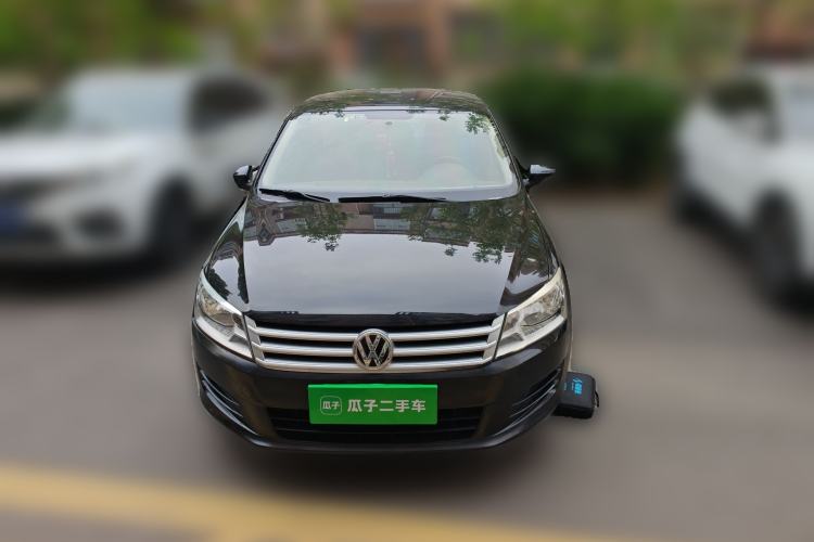 Used Volkswagen Santana 2013 1.6L Manual Fashion Edition Front