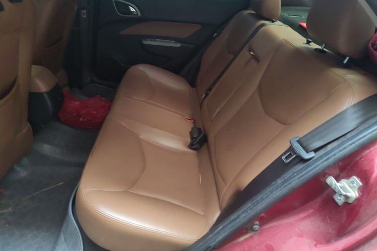 Used Baojun 630 2013 1.5L manual Elite version
