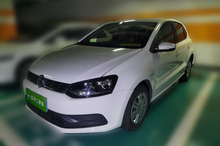 Used Volkswagen Polo 2016 1.4L Manual Fashion Model