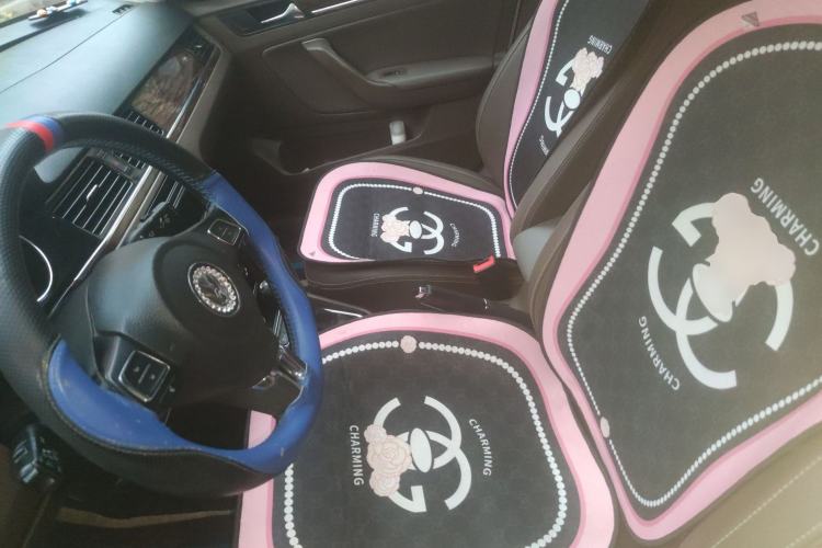 Used Volkswagen Bora 2014 1.6L Automatic Luxury Model Left Front Seat