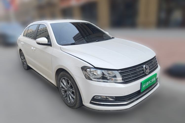 Used Volkswagen Lavida 2018 Classic 1.5L Automatic Comfort Edition China VI Standard Front Right 45 Deg