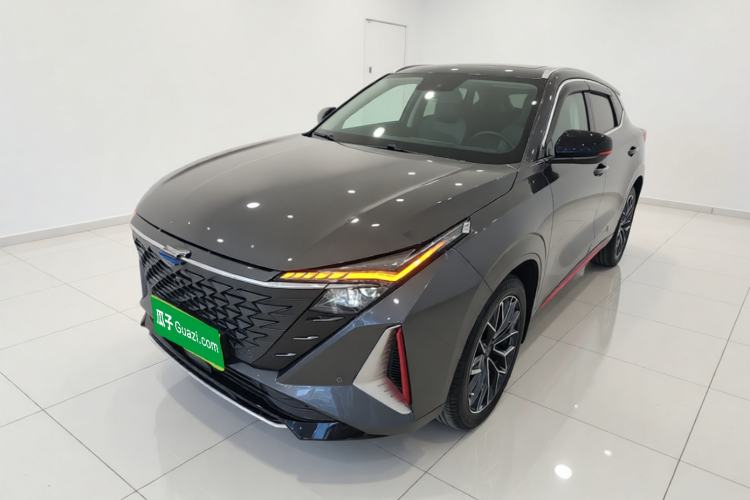 Used CHANGAN OSHAN Z6 2023 Blue Whale 1.5T DCT Smart-Led City Edition
