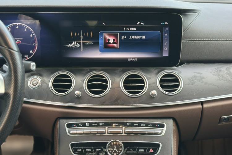 Used Mercedes-Benz E-Class 2018 Facelift E 200 L Sport Edition