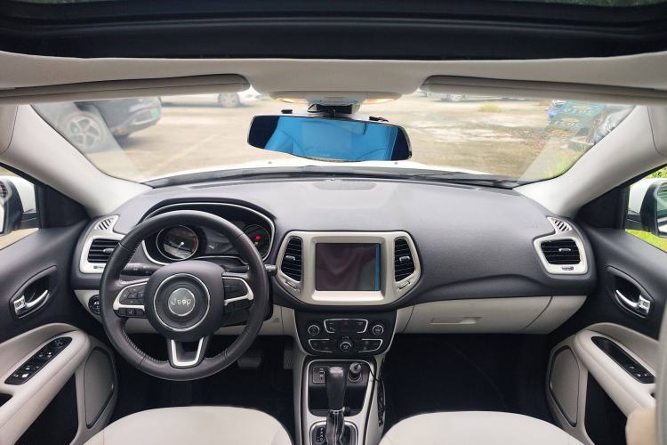 Used Jeep Compass 2017 200T Automatic Family Edition