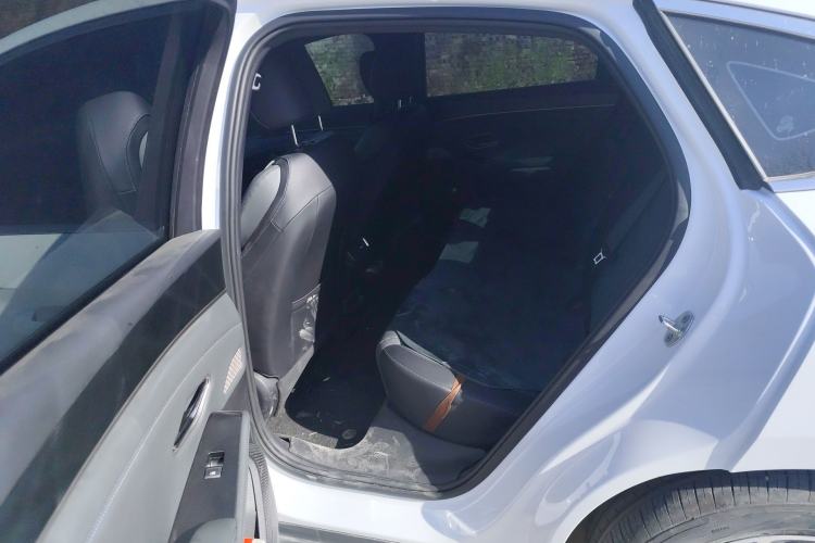 Used BYD Qin L 2024 DM-i 80KM Beyond Model Left Rear Seat