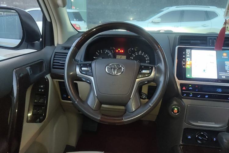 Used Toyota Prado  Steering Wheel