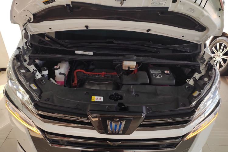 Used Toyota Vellfire 2023 Crown Dual-Engine 2.5L HV Prestige Edition
