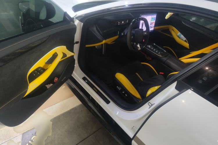 Used Xiaomi Auto SU7 Ultra 2025 Ultra Model Driver Seat