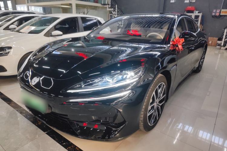 Used Denza Z9 2024 1100 km Four-Wheel Drive Max Version