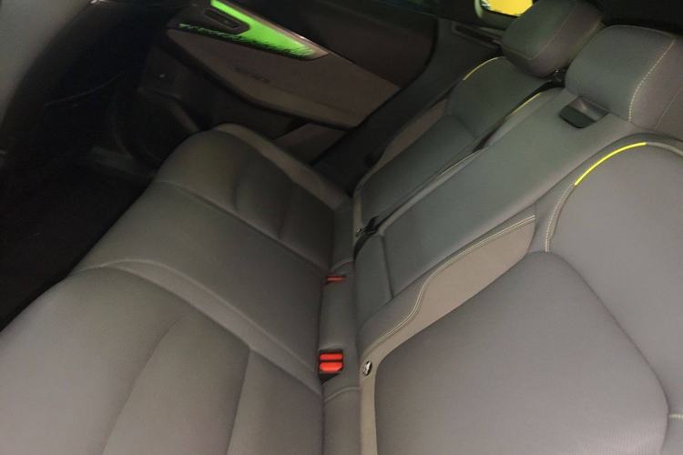 Used Lynk & Co 08 EM-P 2023 220km All-Wheel-Drive Performance Halo