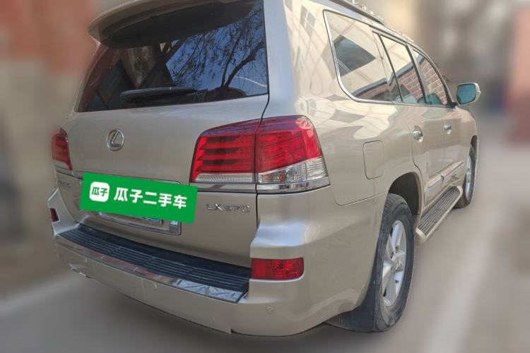 Used Lexus LX 2012 570
