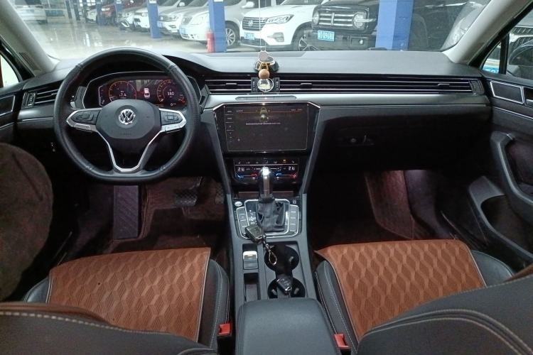 Used Volkswagen Magotan 2020 330TSI DSG Luxury Edition