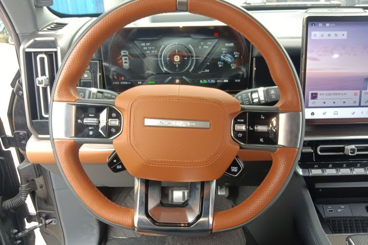 Used Brave warrior 917 2023 Range-Extended Base Model
