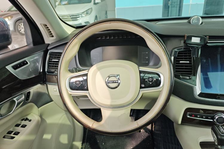 Used Volvo XC90 2018 T5 Zhiyi Edition 5-seater Steering Wheel