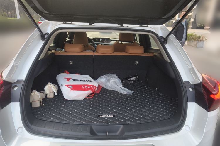 Used Lexus UX 2020 260h Explore & Adventure Edition