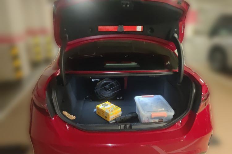 Used Alfa Romeo Giulia 2020 2.0T 280HP Midnight Phantom Limited Edition Trunk