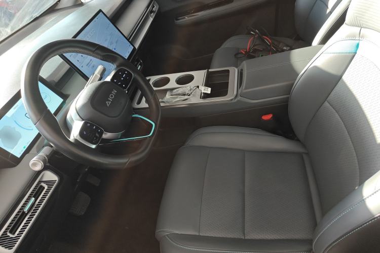 Used AION Y 2023 Younger Star Edition
