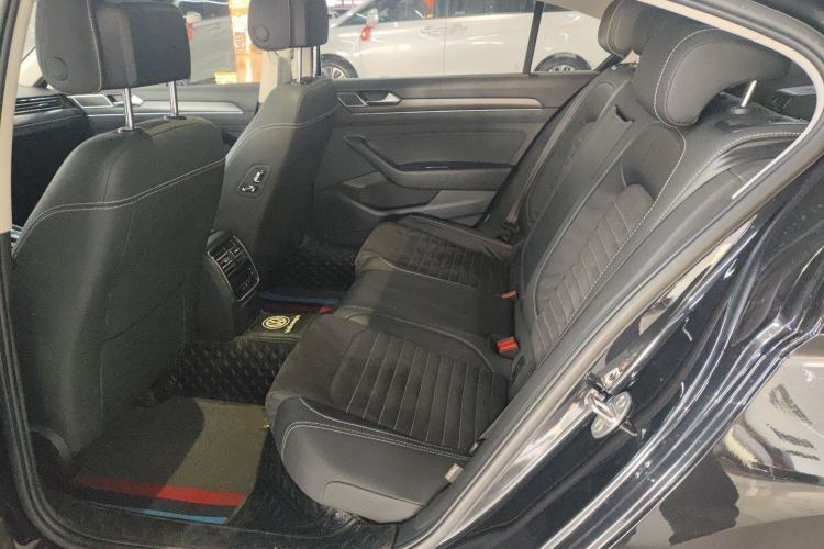 Used Volkswagen Magotan 2020 330TSI DSG Luxury Edition
