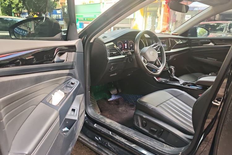 Used Volkswagen Passat 2023 330TSI Starry Elite Edition