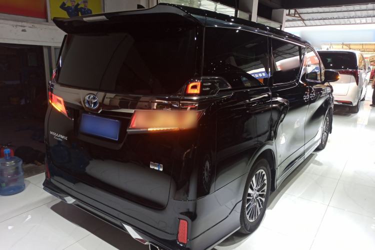 Used Toyota Vellfire 2020 Dual-Engine 2.5L HV Prestige Edition Rear Right 45 Deg