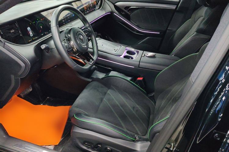 Used VOYAH FREE 2025 318 318 km Rear-Drive Touring Edition