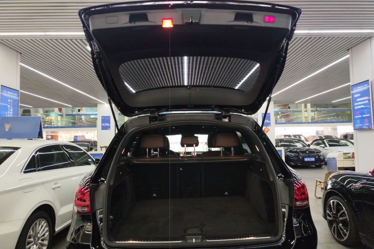 Used Mercedes-Benz GLC 2021 GLC 300 L 4MATIC Dynamic Model Trunk