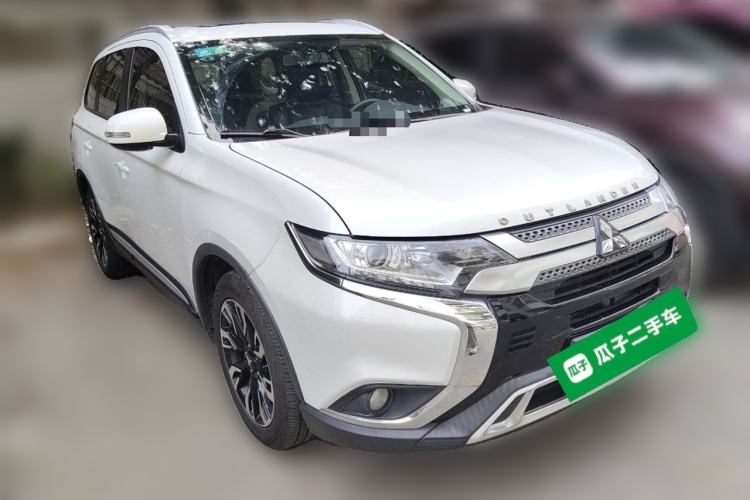 Used Mitsubishi Outlander 2019 2.0L Two-Wheel Drive Comfort Edition 5 Seats China VI Standard