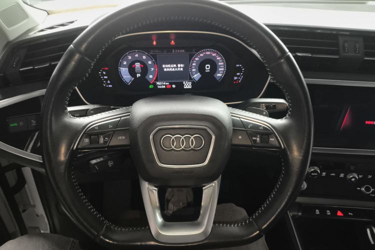 Used Audi Q3 2019 35 TFSI Fashion Dynamic Model
