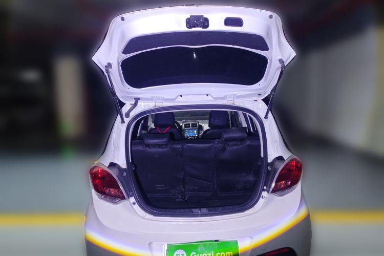 Used CHANGAN Benni E-Star 2021 National Edition Xin Yue Version Lithium Iron Phosphate (31.18 kWh) Trunk