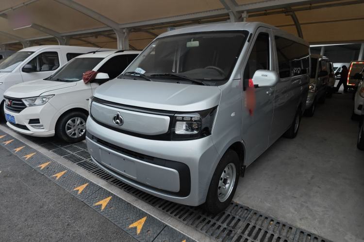 Used Chana Ruixing EM80 2025 Passenger Version Comfort Model 6 Seats 260 km Twin-Door Design 60 kW