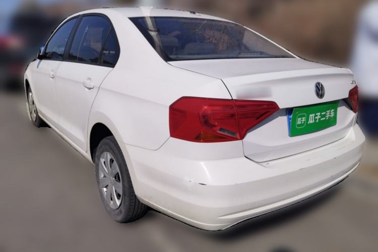 Used Volkswagen Jetta 2017 1.4L Manual Fashion Edition
