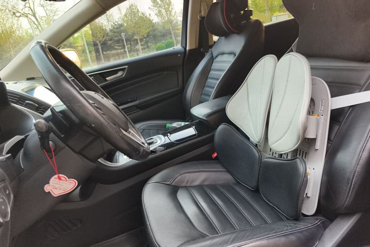 Used Ford Edge 2015 2.0T GTDi Two-Wheel-Drive High-Line Version Left Front Seat