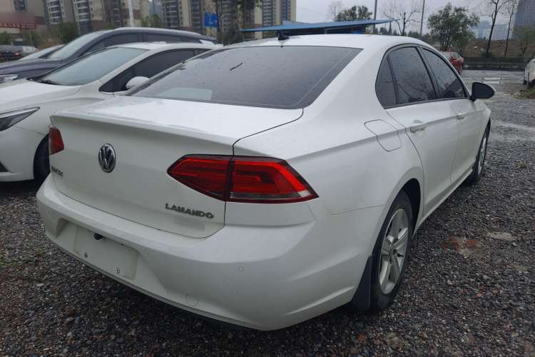 Used Volkswagen Lamando 2017 230TSI DSG Fashion Edition