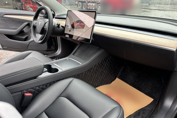 Used Tesla Model 3 2022 Rear-Wheel-Drive Version