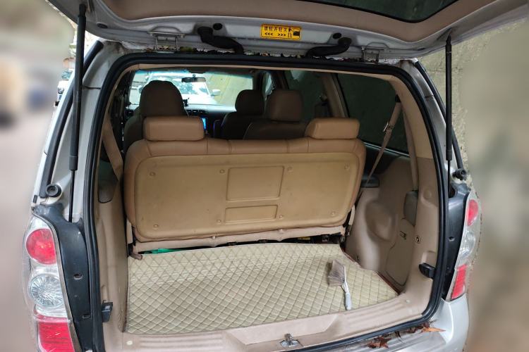 Used Buick GL8 2011 2.4L CT Comfort Edition
