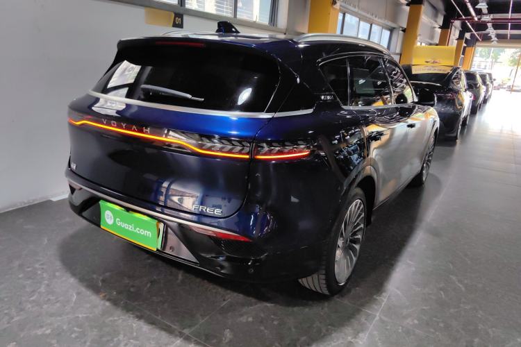 Used VOYAH FREE 2021 Four-Wheel Drive Standard Range-Extended Exclusive Luxury Package
