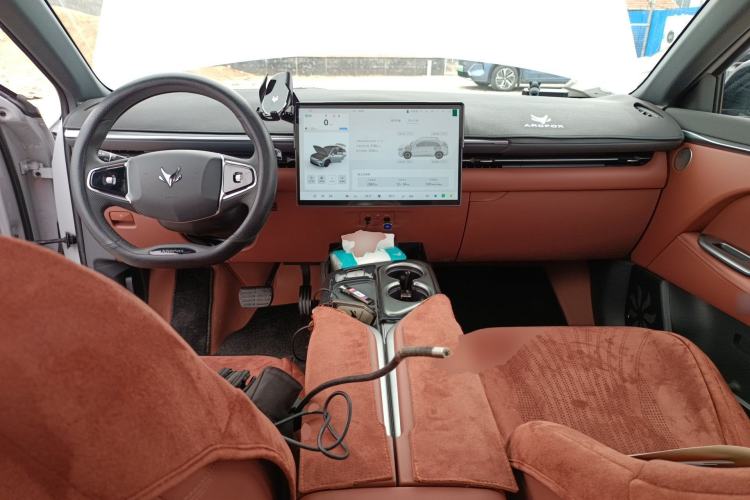 Used ARCFOX Alpha T5 2026 Model Pure Electric 560 Intelligent Enjoyment Version
