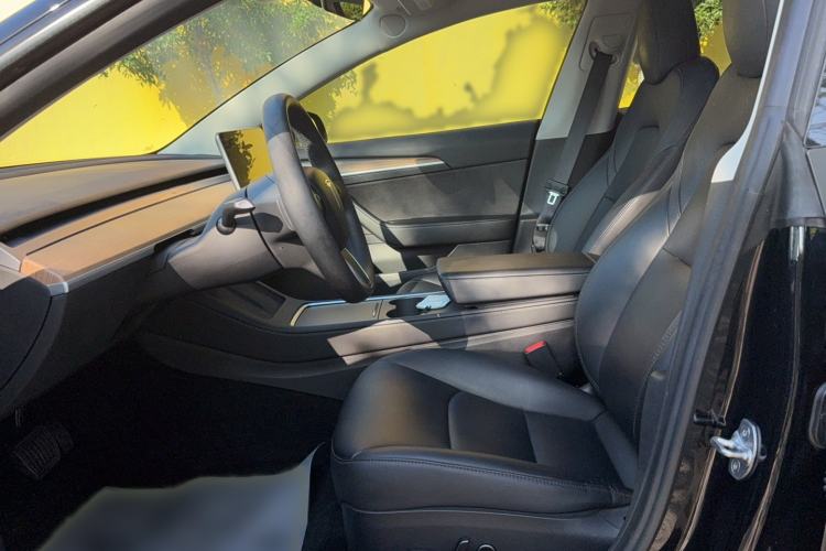 Used Tesla Model 3 2022 Rear-Wheel-Drive Version