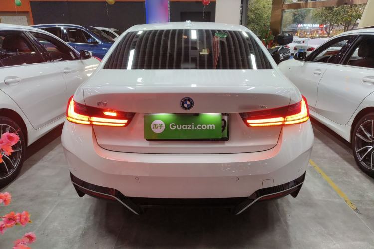 Used BMW i3 2024 eDrive 35 L
