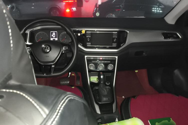 Used Volkswagen T-ROC 2020 230TSI DSG Two-Wheel Drive Advanced Version