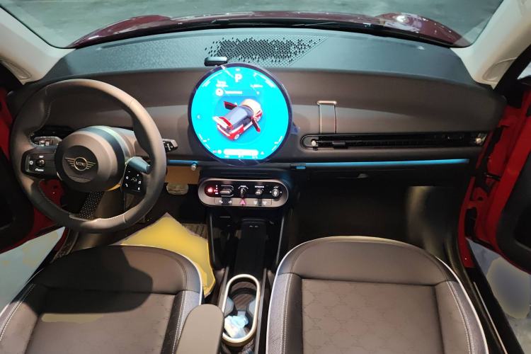 Used MINI Electric MINI COOPER 2025 456km COOPER E Classic Style
